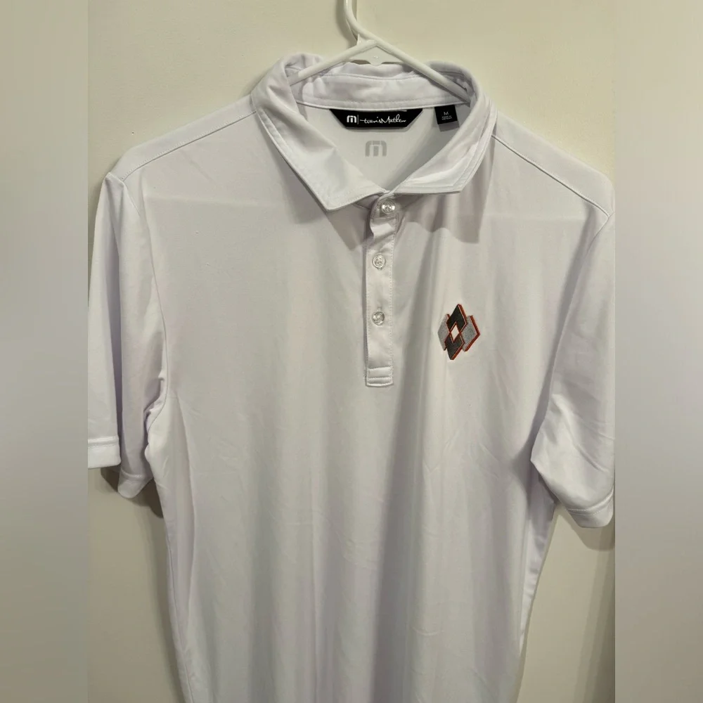 Travis Mathew Polo Shirt‎ Mens Size Medium White Solid Golf Short Sleeve